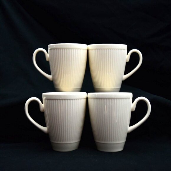 Wedgwood Windsor Ribbed Ivory Ceramic Coffee Mugs Set Of 4 Made In England - Picture 1 of 7